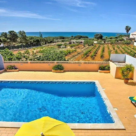 Guita Family House * Albufeira