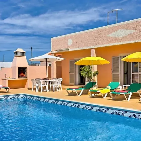 Guita Family House Villa *