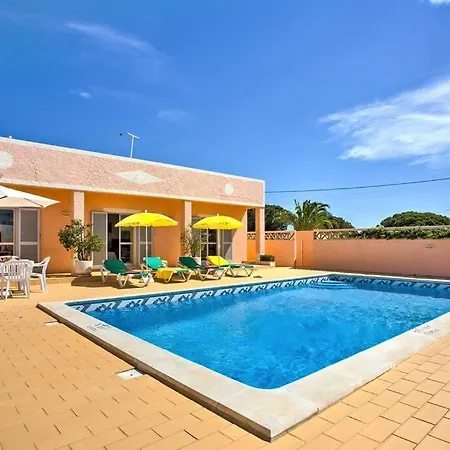 Villa Guita Family House