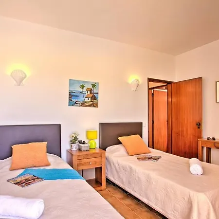 Guita Family House Villa Albufeira